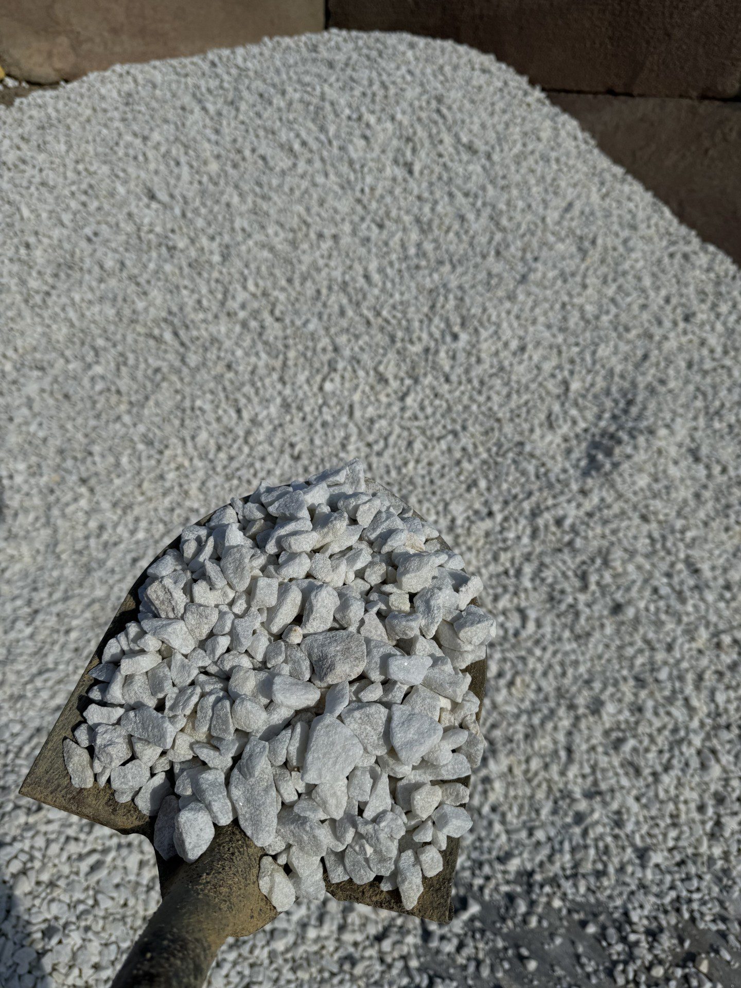 DOLOMITE